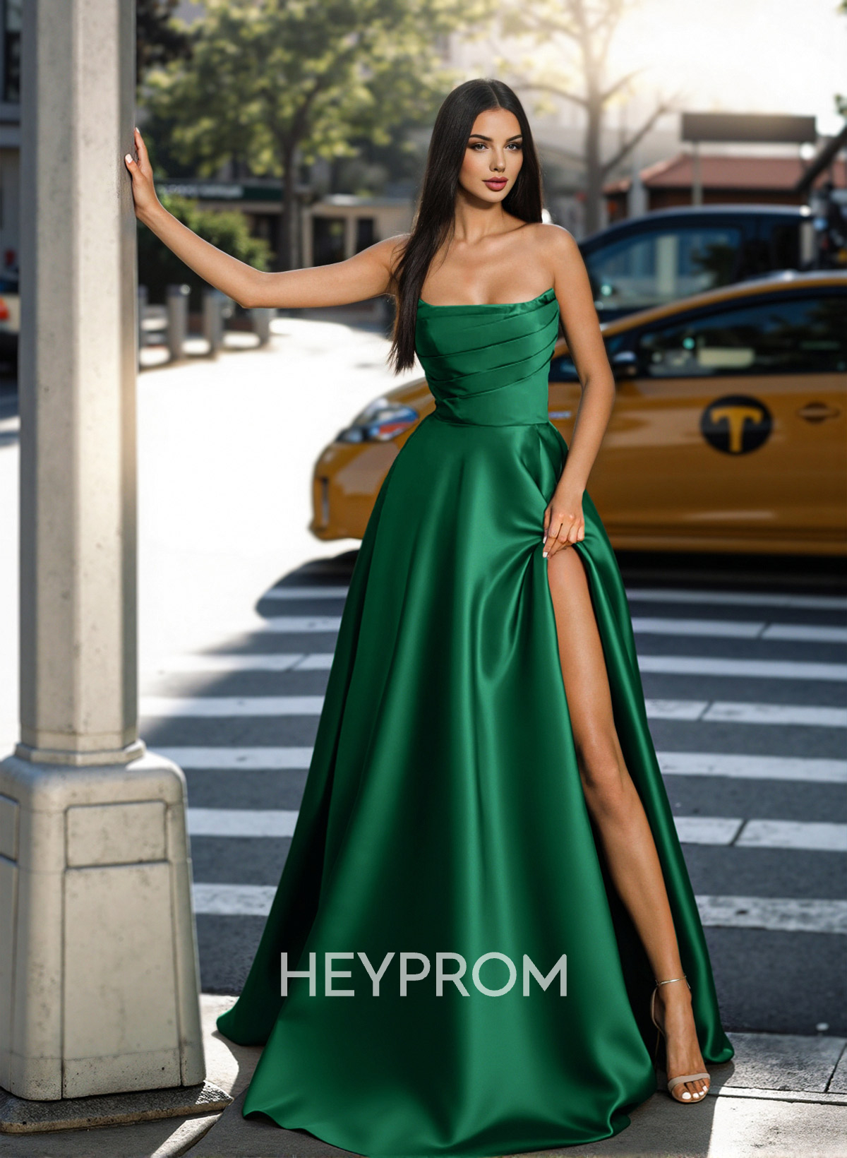 Classic Strapless Ruched A-Line Satin Prom Dresses With High Split