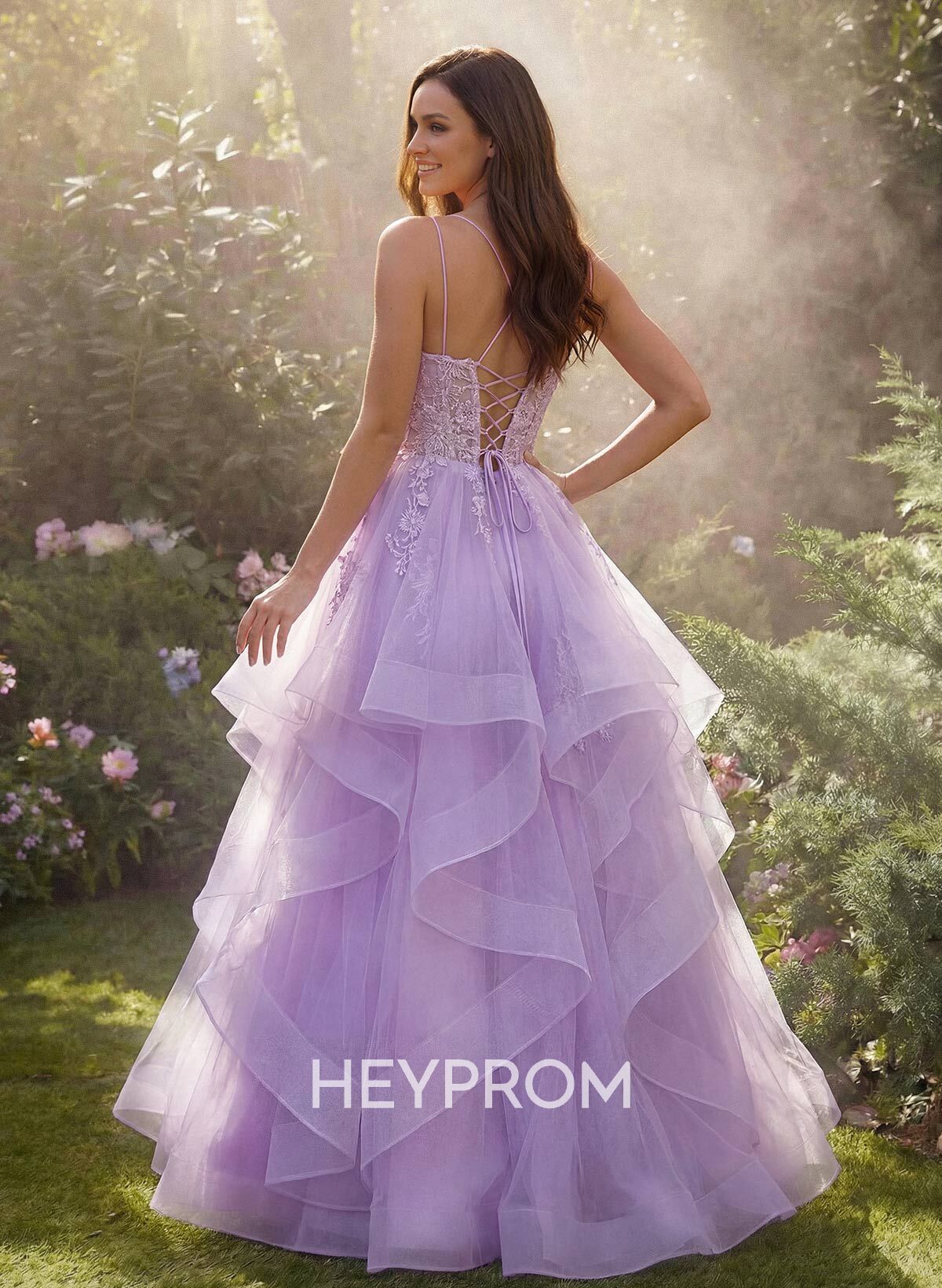 Dreamy Princess Ball Gown Ruffled Skirt Prom Dresses With Floral Applique