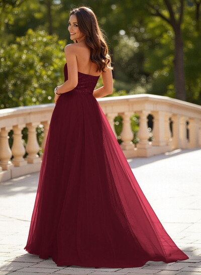 Unique Halter Overskirt Sweep Train Lace/Tulle Prom Dresses