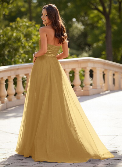 Unique Halter Overskirt Sweep Train Lace/Tulle Prom Dresses
