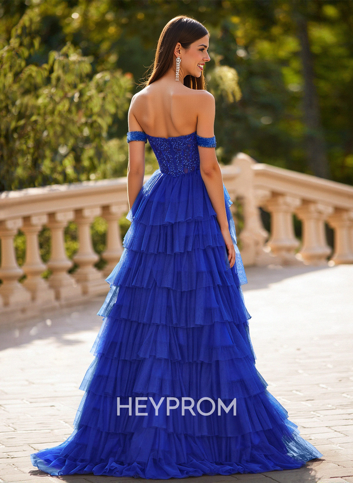 Elegant Off-The-Shoulder A-Line Sweep Train Tulle Prom Dresses With Lace