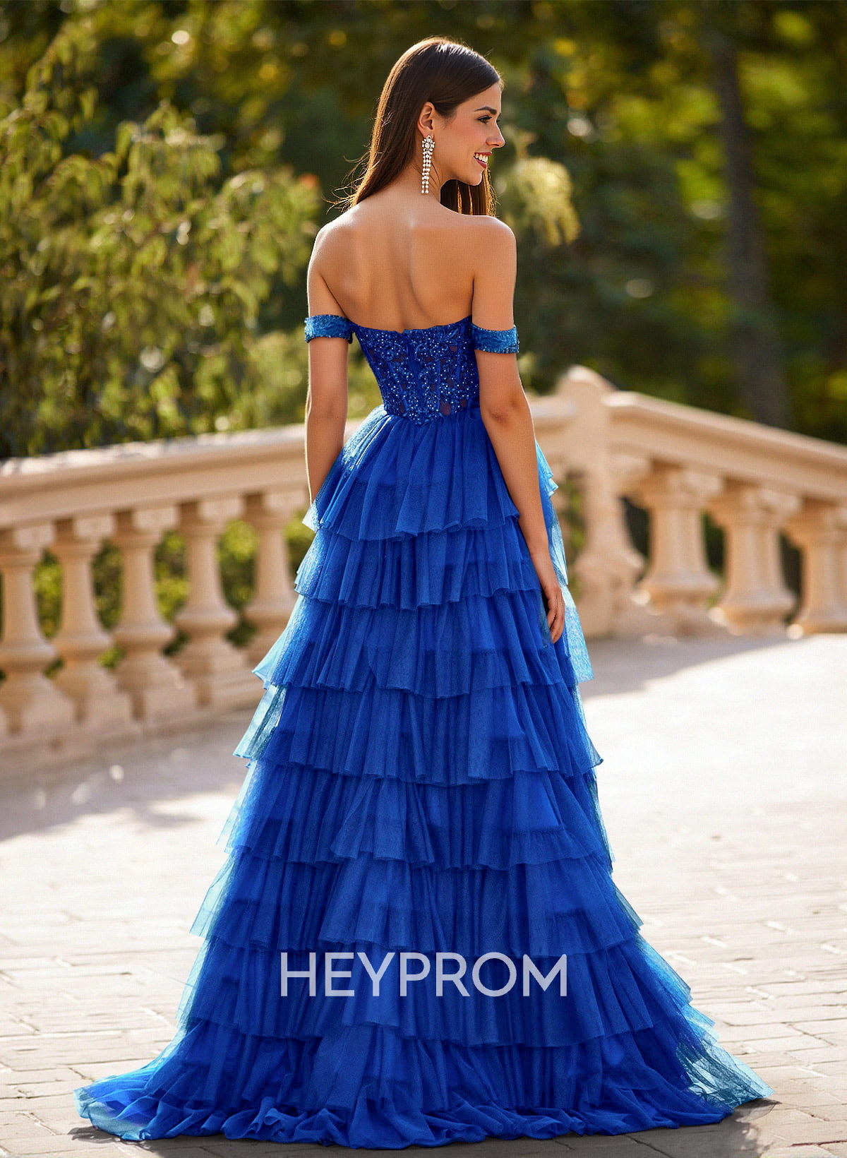 Elegant Off-The-Shoulder A-Line Sweep Train Tulle Prom Dresses With Lace