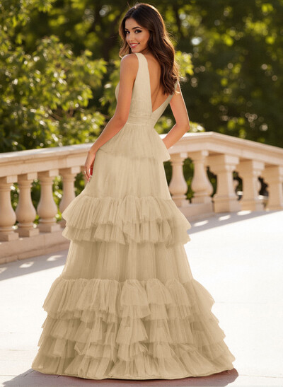 Dreamy V-Neck A-Line Tiered Floor-Length Tulle Prom Dresses With Ruffle