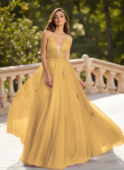 Dreamy V-Neck Illusion Corset A-Line Floor-Length Lace/Tulle Prom Dresses
