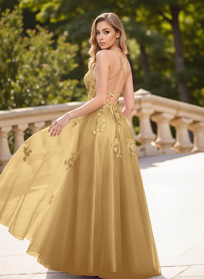 Dreamy Lace V-Neck Illusion Corset A-Line Floor-Length Tulle Prom Dresses