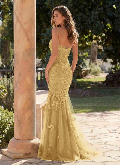 Flattering Sweetheart Mermaid Floor-Length Lace/Tulle Prom Dresses