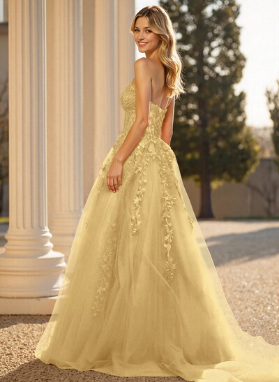 Sweet & Flow A-Line Sweetheart Sleeveless Court Train Lace/Tulle Prom Dresses With Appliques Lace