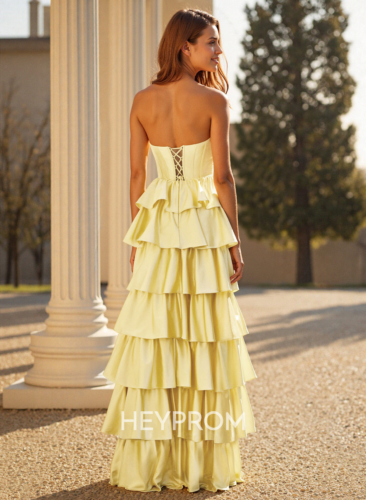 Elegant Tiered A-Line Floor-Length Crepe Satin Prom Dresses With High Split