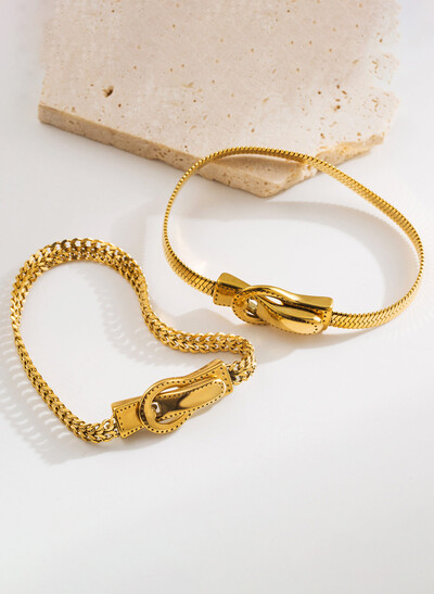 Magnetic Clasp Titanium Steel Rattlesnake Bone Bracelets