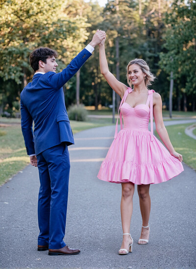 Sweet & Flow A-Line Sweetheart Sleeveless Short/Mini Matte Satin Homecoming Dresses
