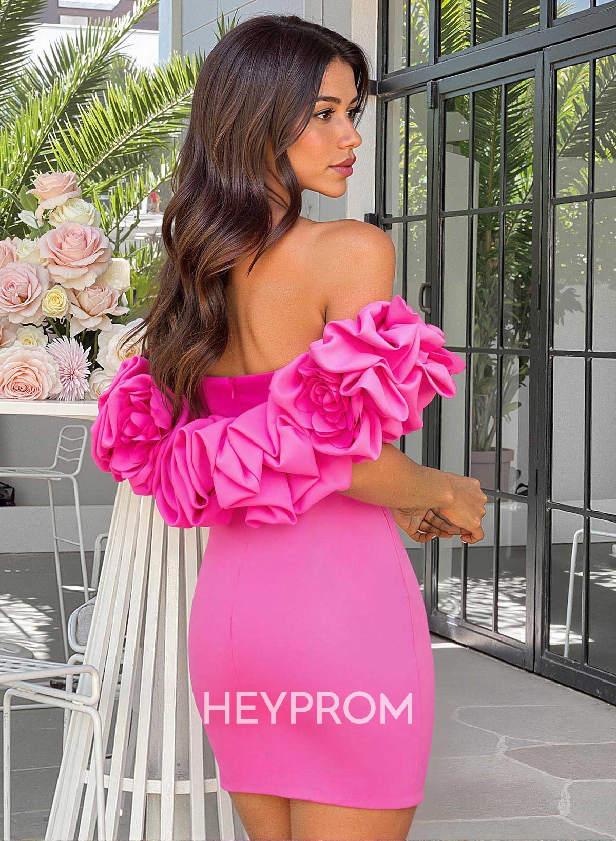 Sheath/Column Strapless Detachable Short/Mini Elastic Satin Homecoming Dresses With Flower(s)