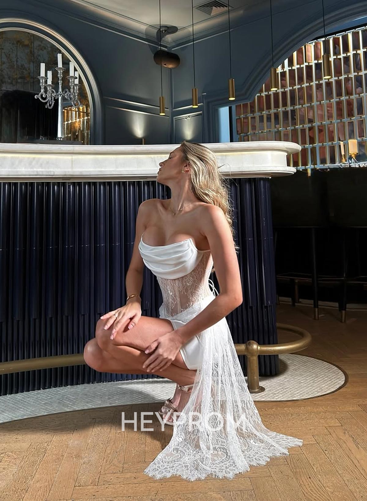 Sheath/Column Strapless Short/Mini Matte Satin Homecoming Dresses With Sweeping Side Drape