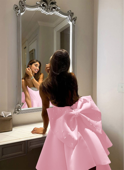 A-Line Strapless Short/Mini Satin Homecoming Dresses With Bow(s)/Rhinestone