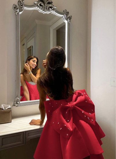A-Line Strapless Short/Mini Satin Homecoming Dresses With Bow(s)/Rhinestone