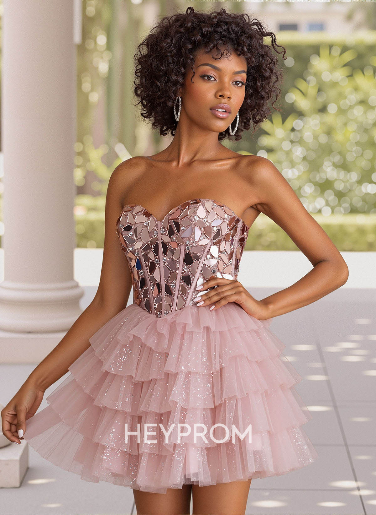 Sparkle & Shine Beading Sweetheart Short/Mini A-Line Tiered Tulle/Metallic Lame Homecoming Dresses