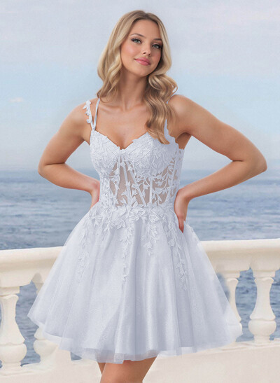 Shine Lace V-Neck Spaghetti Straps Corset A-Line Short/Mini Satin/Tulle Homecoming Dresses