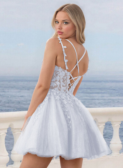 Shine Lace V-Neck Spaghetti Straps Corset A-Line Short/Mini Satin/Tulle Homecoming Dresses