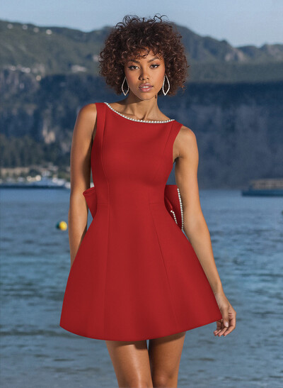 Elegant Beading Scoop Neck A-Line Short/Mini Elastic Satin Homecoming Dresses With Bow(s)