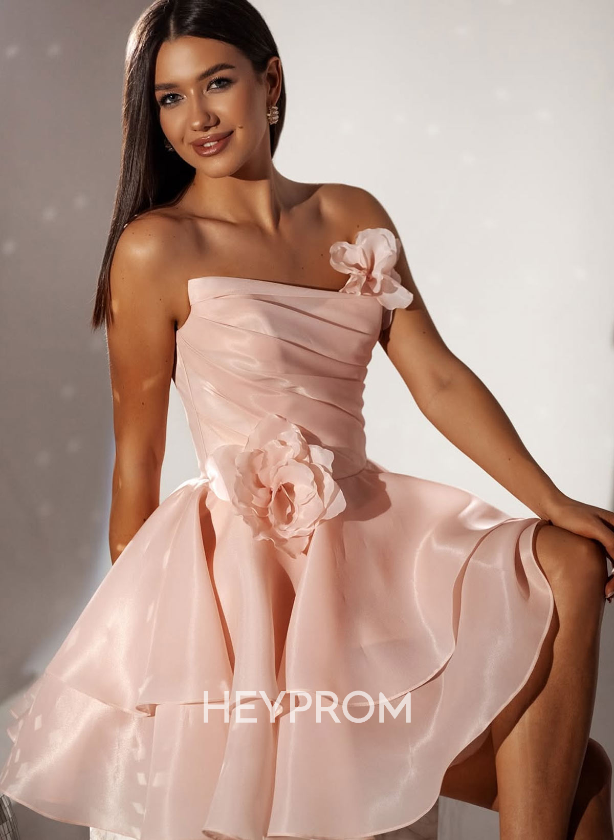 Shine Flower(s) A-Line Tiered Short/Mini Liquid Tulle Homecoming Dresses