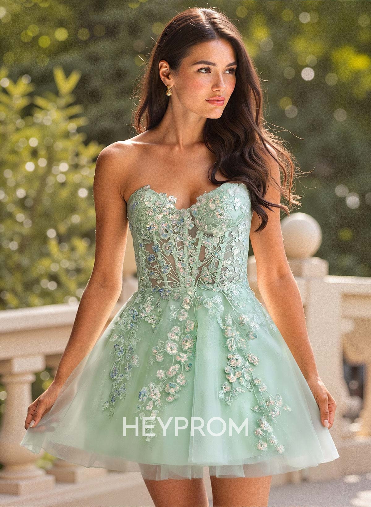 Elegant A-Line Strapless Short/Mini Satin/Lace Homecoming Dresses With Sequins