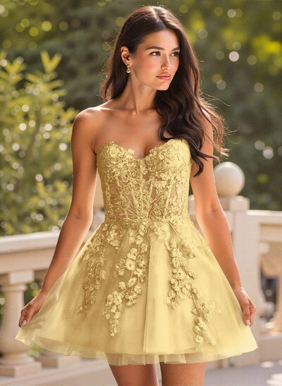 Elegant A-Line Strapless Short/Mini Satin/Lace Homecoming Dresses With Sequins