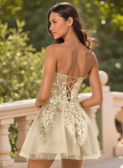 Elegant A-Line Strapless Short/Mini Satin/Lace Homecoming Dresses With Sequins