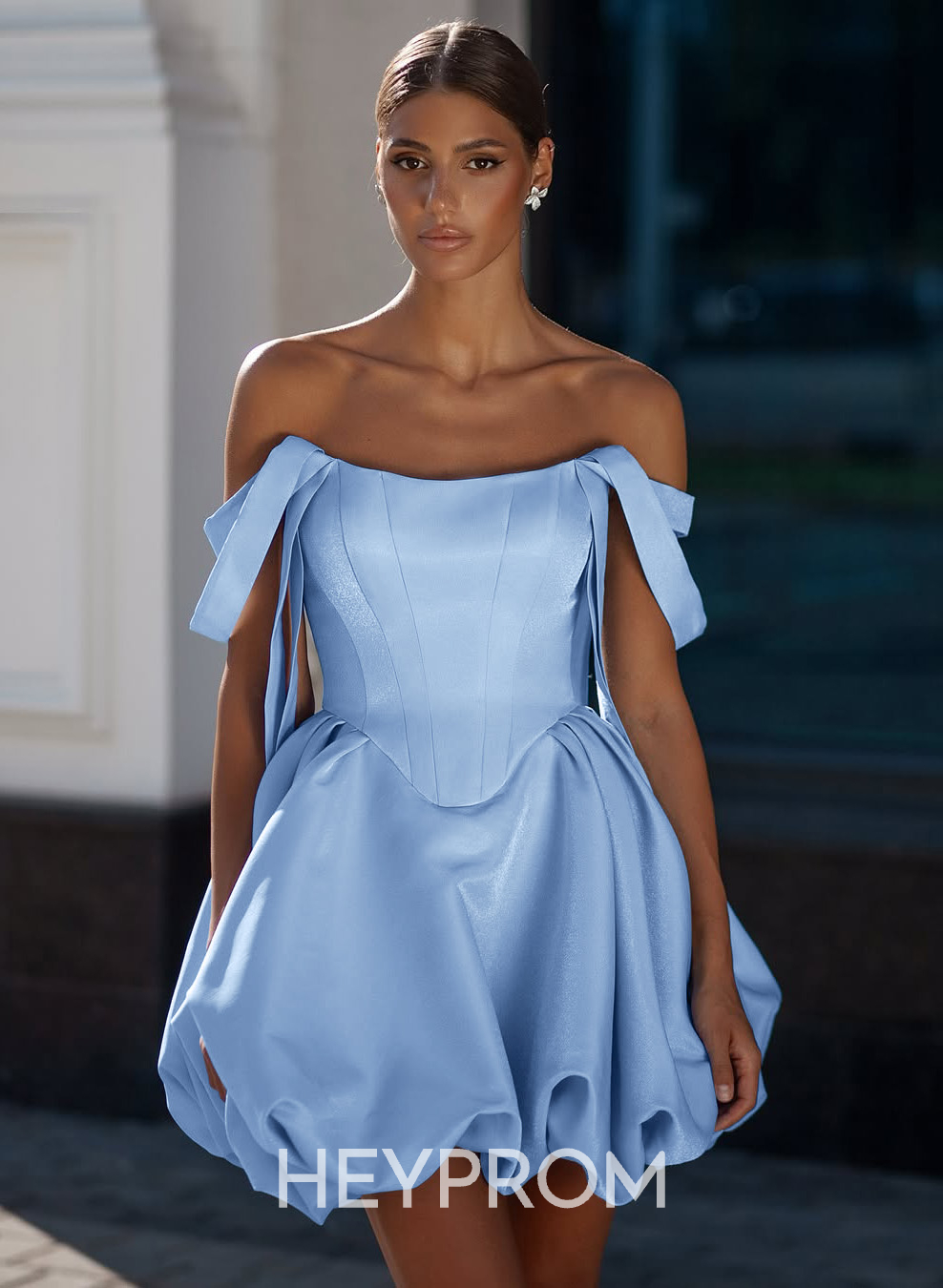 Elegant Off-The-Shoulder Sleeveless A-Line Short/Mini Matte Satin Homecoming Dresses
