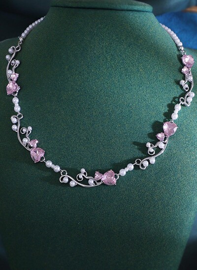 Crystal Pearl Vine Design Necklace