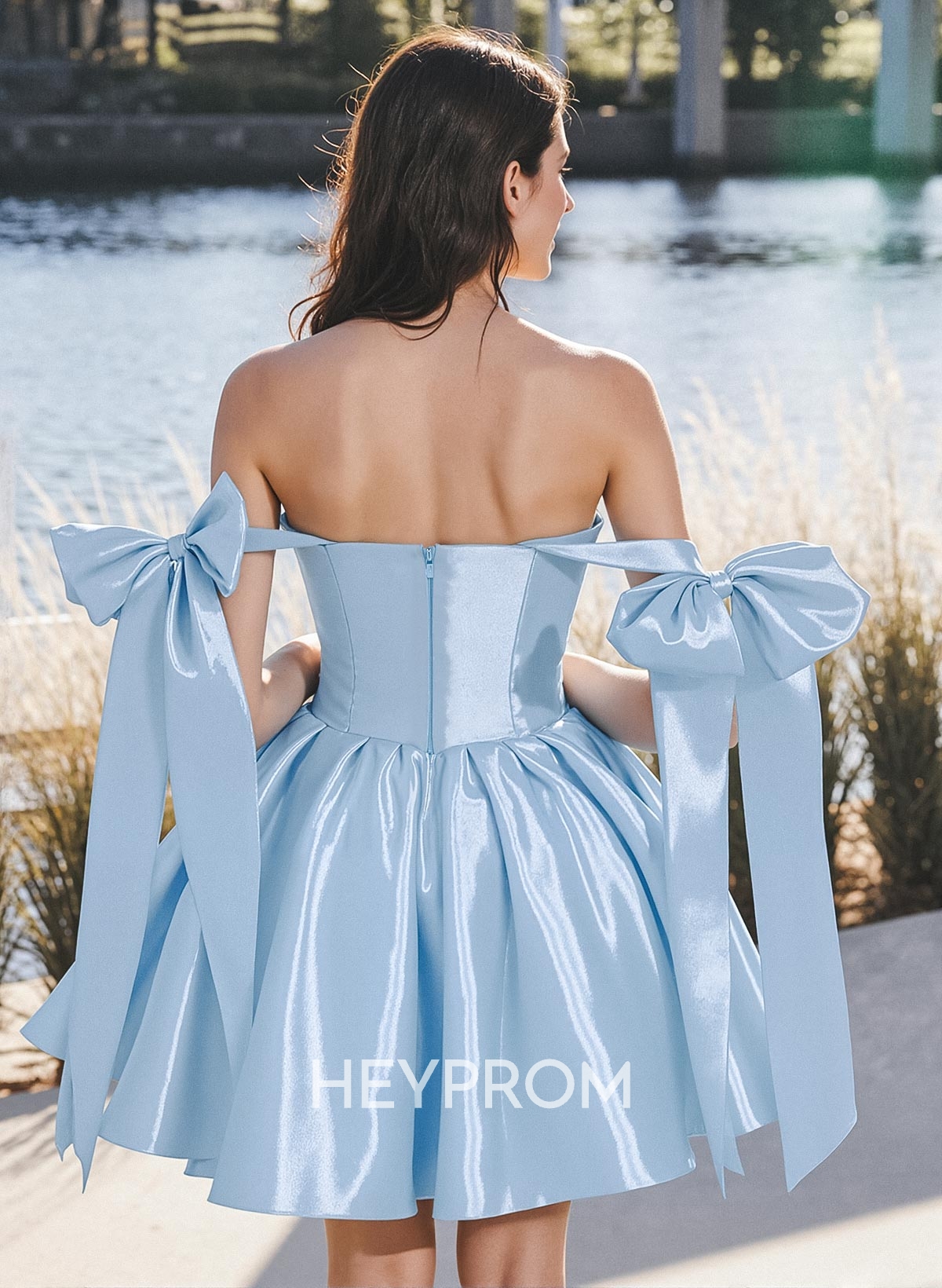 A-Line Off-The-Shoulder Short/Mini Liquid Satin Homecoming Dresses With Bow(s)