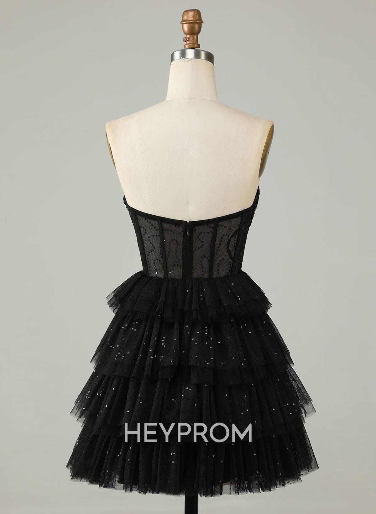 Sweetheart Sleeveless Tiered A-Line Short/Mini Tulle Homecoming Dresses With Sequins