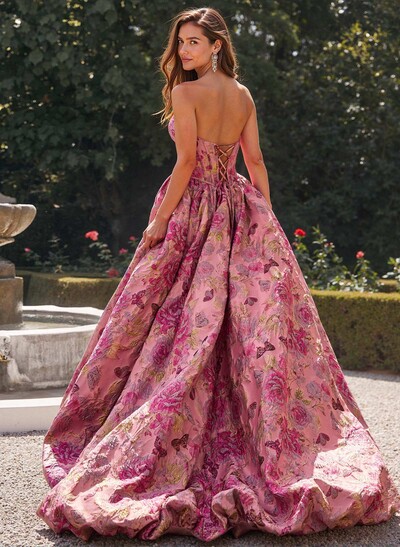 Sweet & Flow Cowl Neck Sleeveless A-Line Sweep Train Prom Dresses With Flower(s)