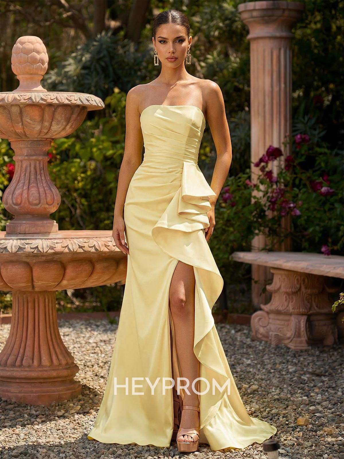 Trumpet/Mermaid Strapless Sleeveless Sweep Train Charmeuse Prom Dresses With High Split
