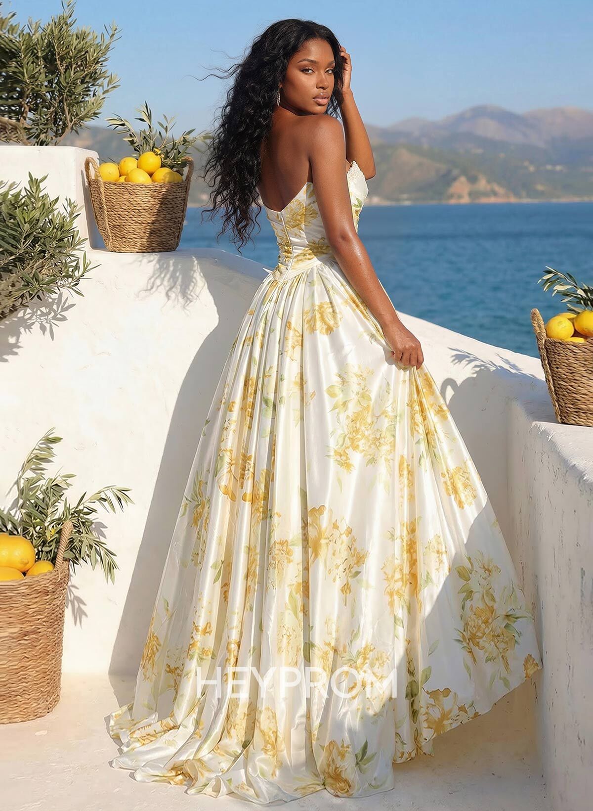 A-Line Sweetheart Sleeveless Floor-Length Satin Prom Dresses With Lace/Flower(s)