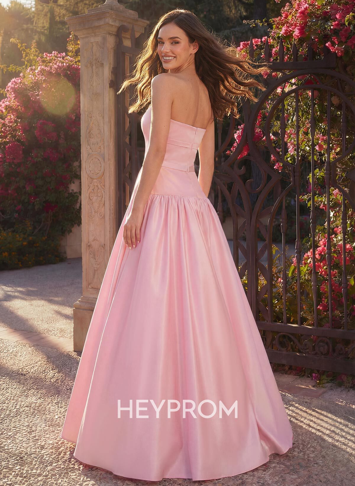 A-Line Strapless Sleeveless Floor-Length Satin Prom Dresses With Bow(s)