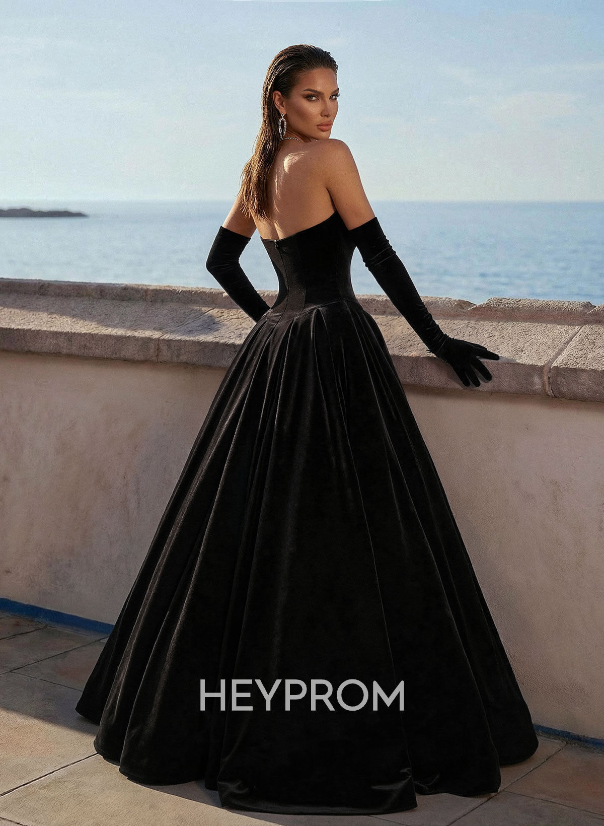 Elegant A-Line Strapless Sleeveless Floor-Length Prom Dresses