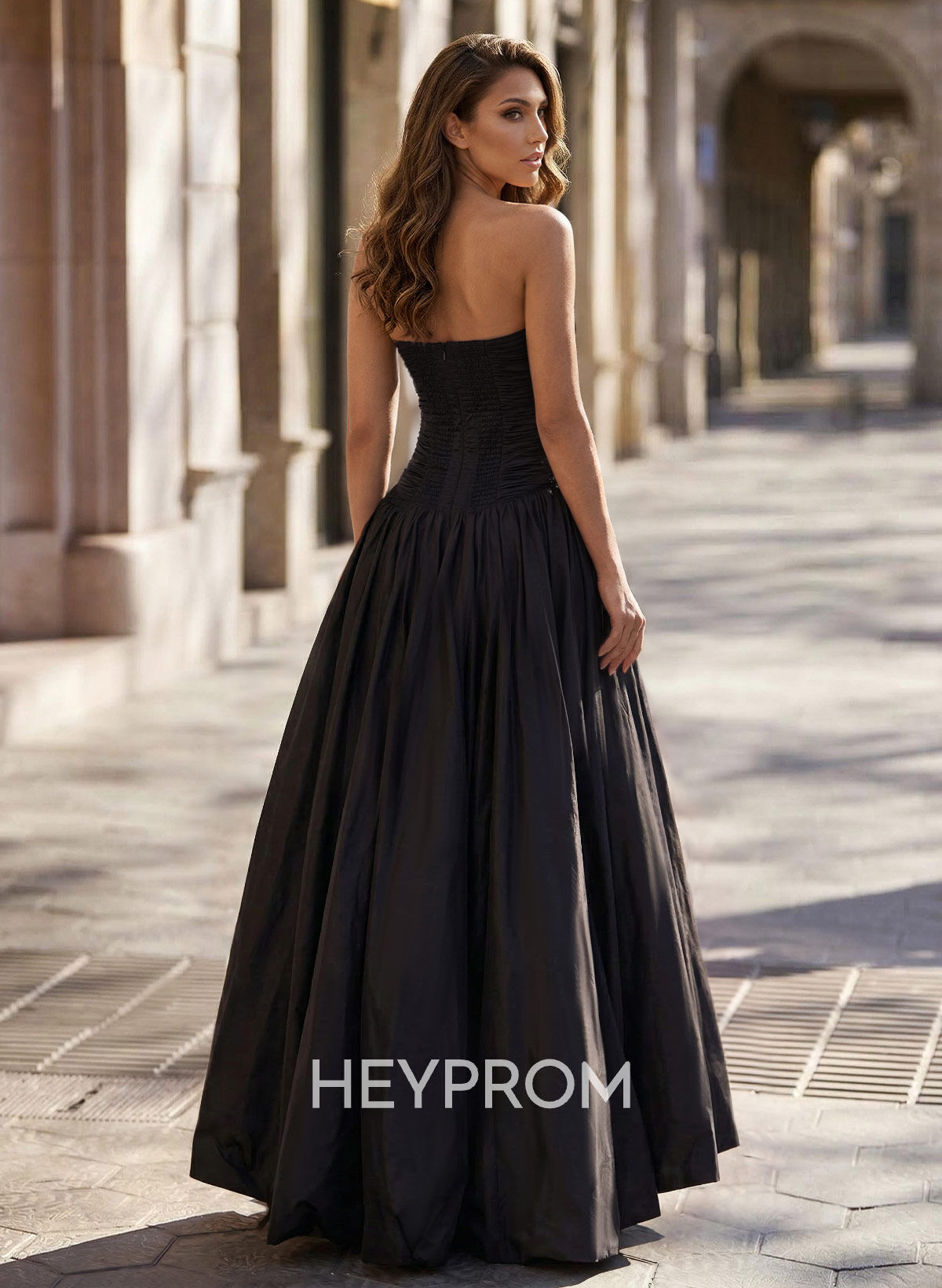 A-Line Strapless Sleeveless Floor-Length Taffeta Prom Dresses With Split Front/Pleated/Bubble Hem
