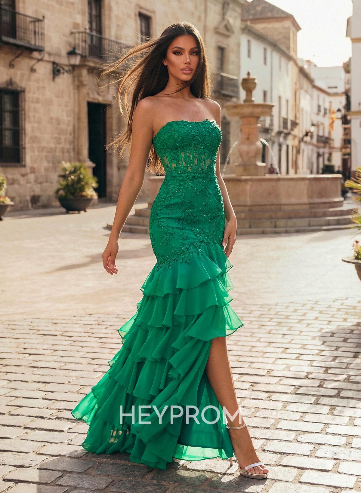 Trumpet/Mermaid Strapless Floor-Length Chiffon Prom Dresses With Cascading Ruffles/Appliques Lace/Rhinestone/Tiered