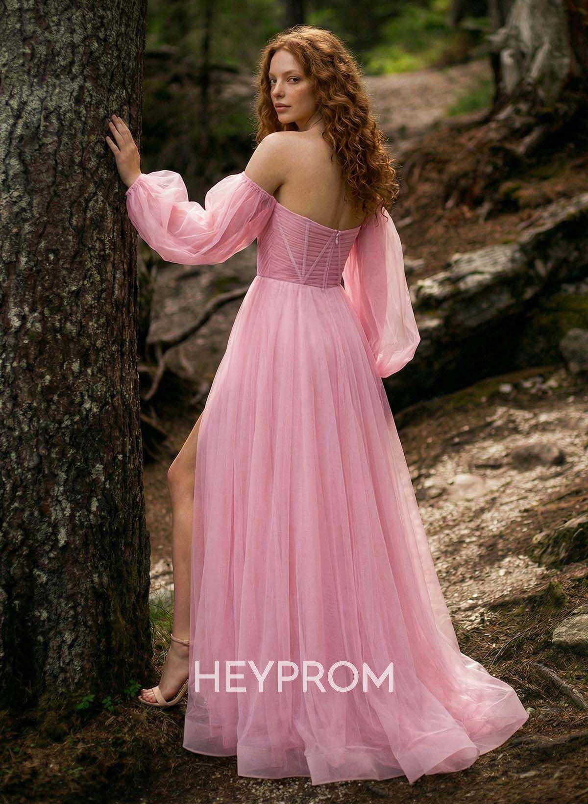 Sweet & Flow A-Line Sweetheart Long Sleeves Sweep Train Tulle Prom Dresses With High Split